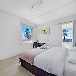 Ocean View 1Bdr Apartment At Maroubra Beach